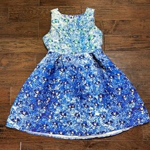 Lulu’s Blue Midi Dress